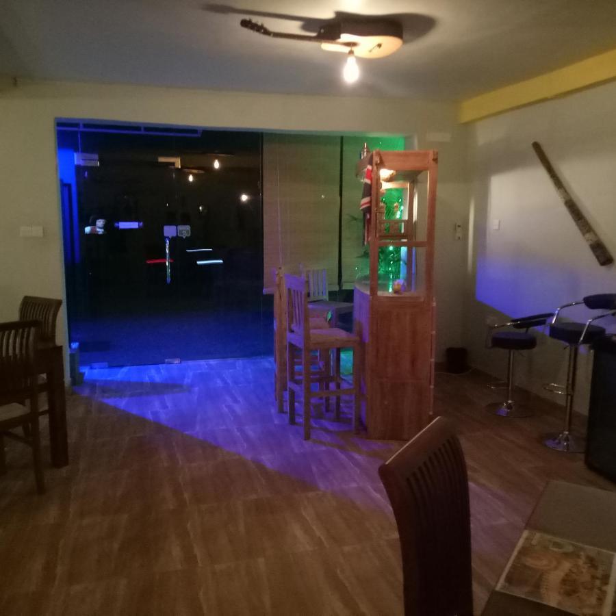 This Is It Airport Hotel And Restaurant Negombo Exterior photo
